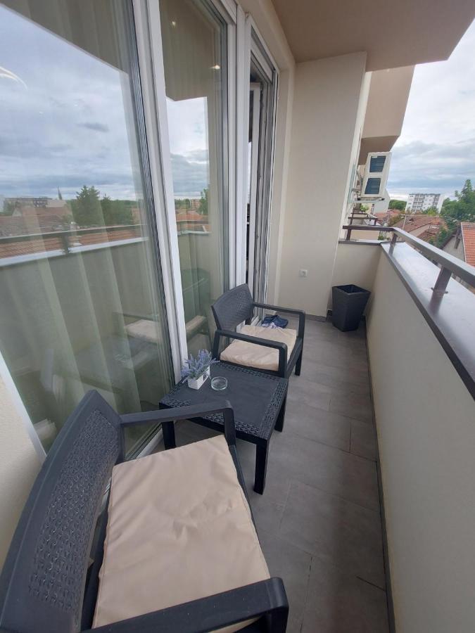 Kat Apartman Apartment Subotica Exterior photo